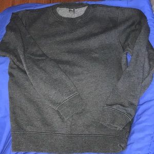 Crewneck sweatshirt